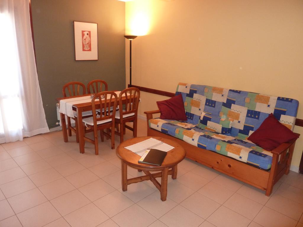 El Molino Apartment Castejon De Sos Luaran gambar